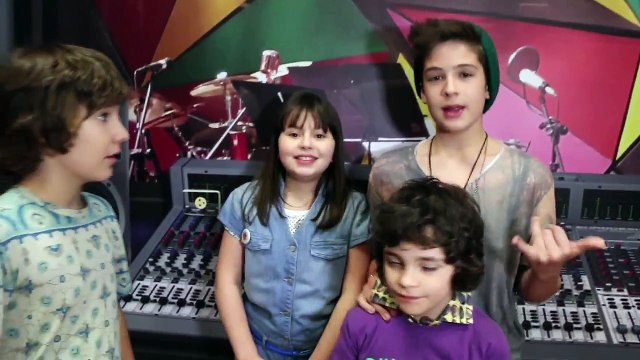 Conheça a banda dos irmãos Vaz