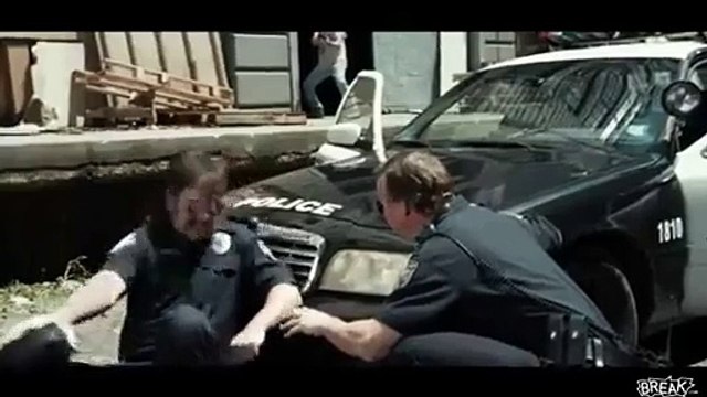 Peyton And Eli Manning Are The Football Cops