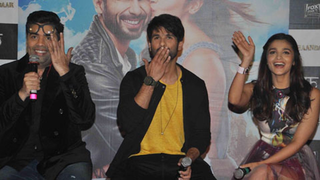 Alia Bhatt And Karan Johar Rescue Shahid Kapoor | Shaandaar Trailer Launch