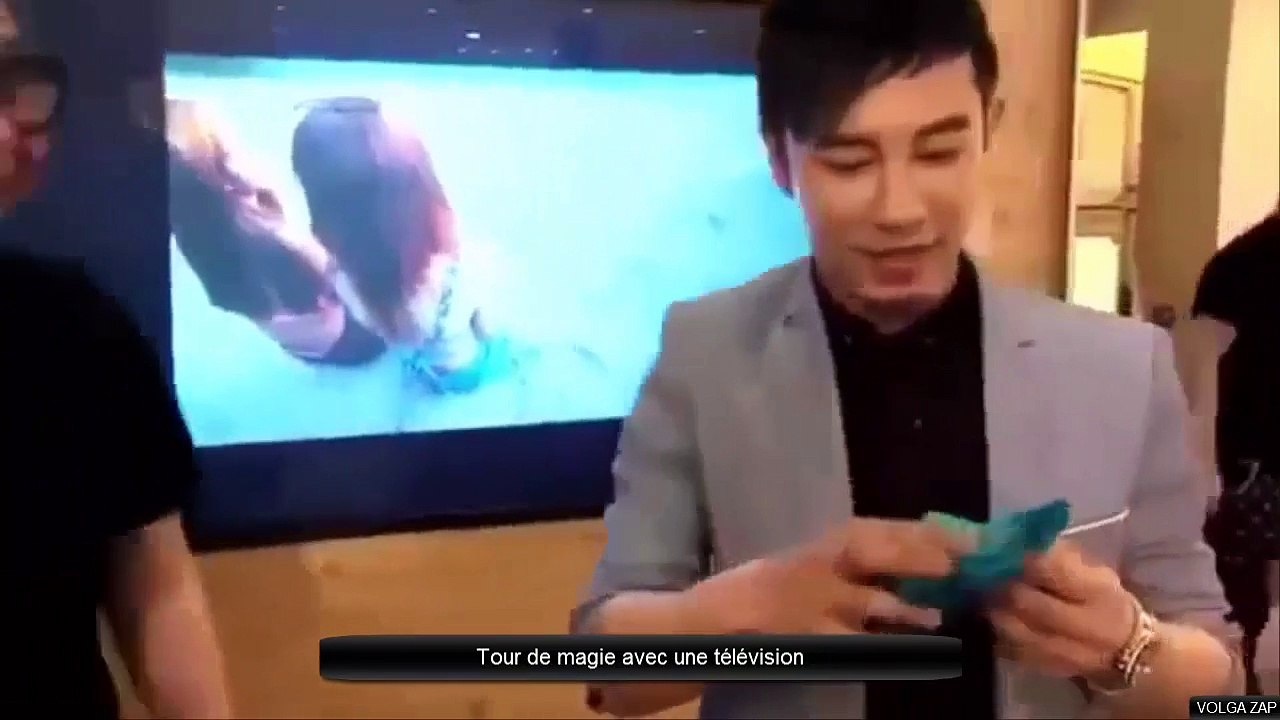 Tour de magie avec une télévision