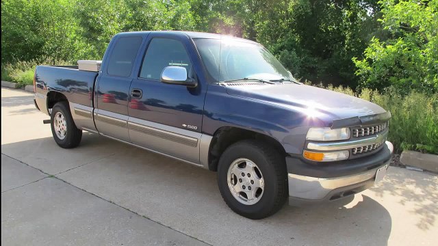 Installation of a Trailer Wiring Harness on a 2002 Chevrolet Silverado - etrailer.com