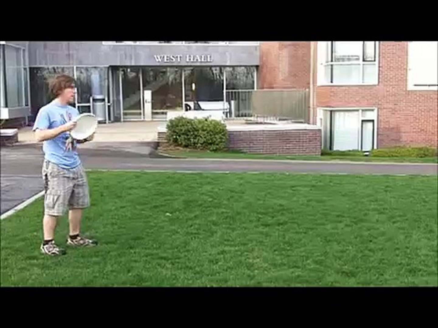 Frisbee around the World!