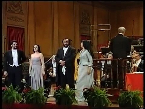 Angela Gheorghiu/Luciano Pavarotti - Modena, 2001 - LIVE IN CONCERT