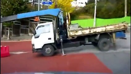 Car Crashes Best Compilation - Snow drivers!