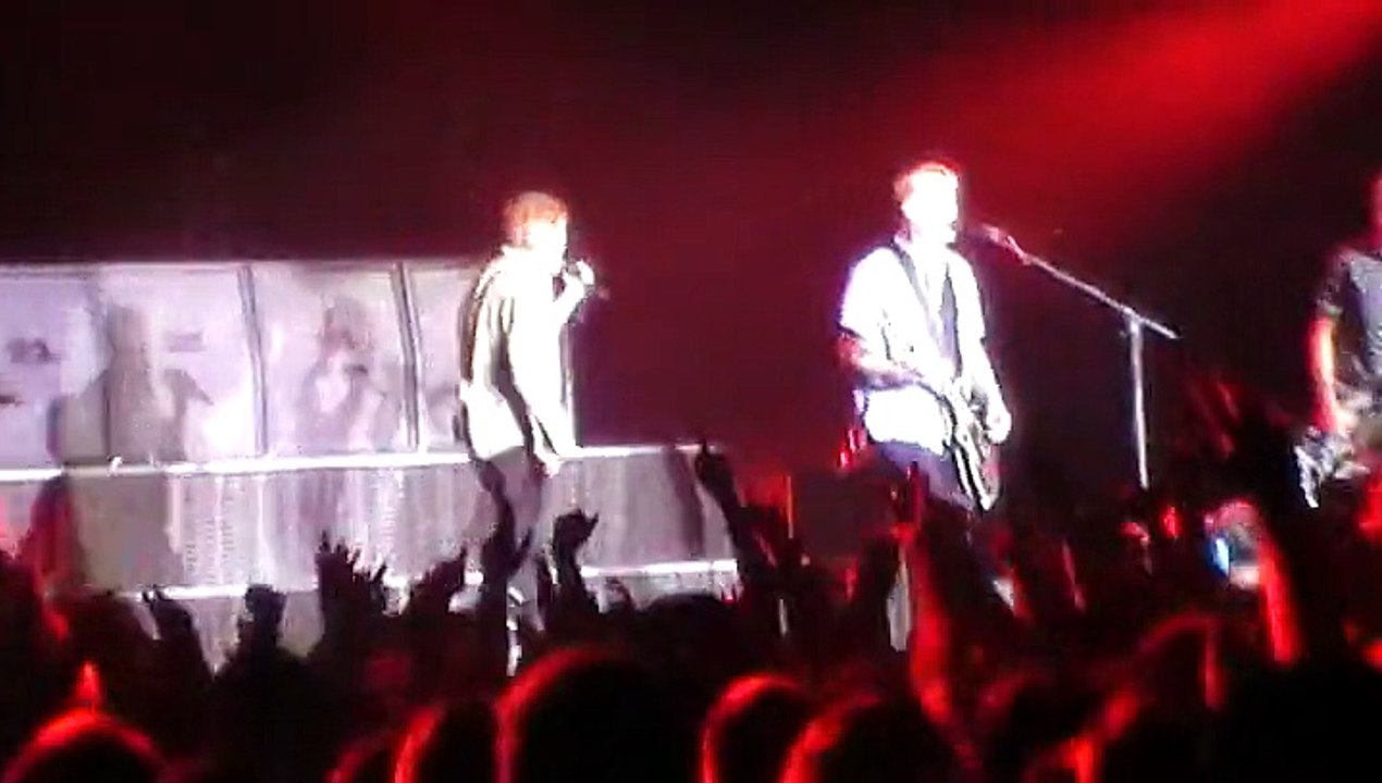 Die Toten Hosen - Esch sur Alzette ' Rockhal ' 11/08/2015 ' Liebeslied ' VIDEO 5/14