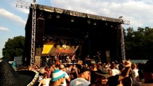 buster shuffle at endless summer 2015