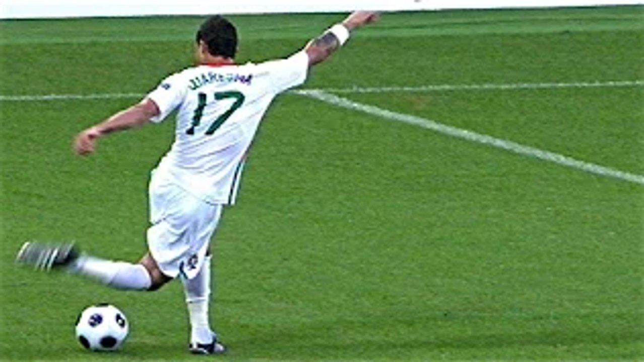 Best Football Skills - (Crazy Nutmeg,Tricks,Elastico,Rabona & More)