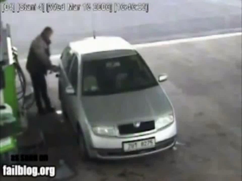 Wolfgang Pass auf! | Ach du scheise! | Der hat nen Reifen verloren!