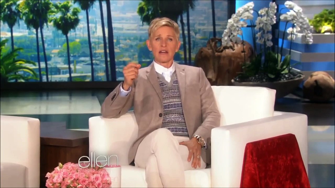 Ellen Degeneres Funniest Moments Part 32 (Audience Singing)