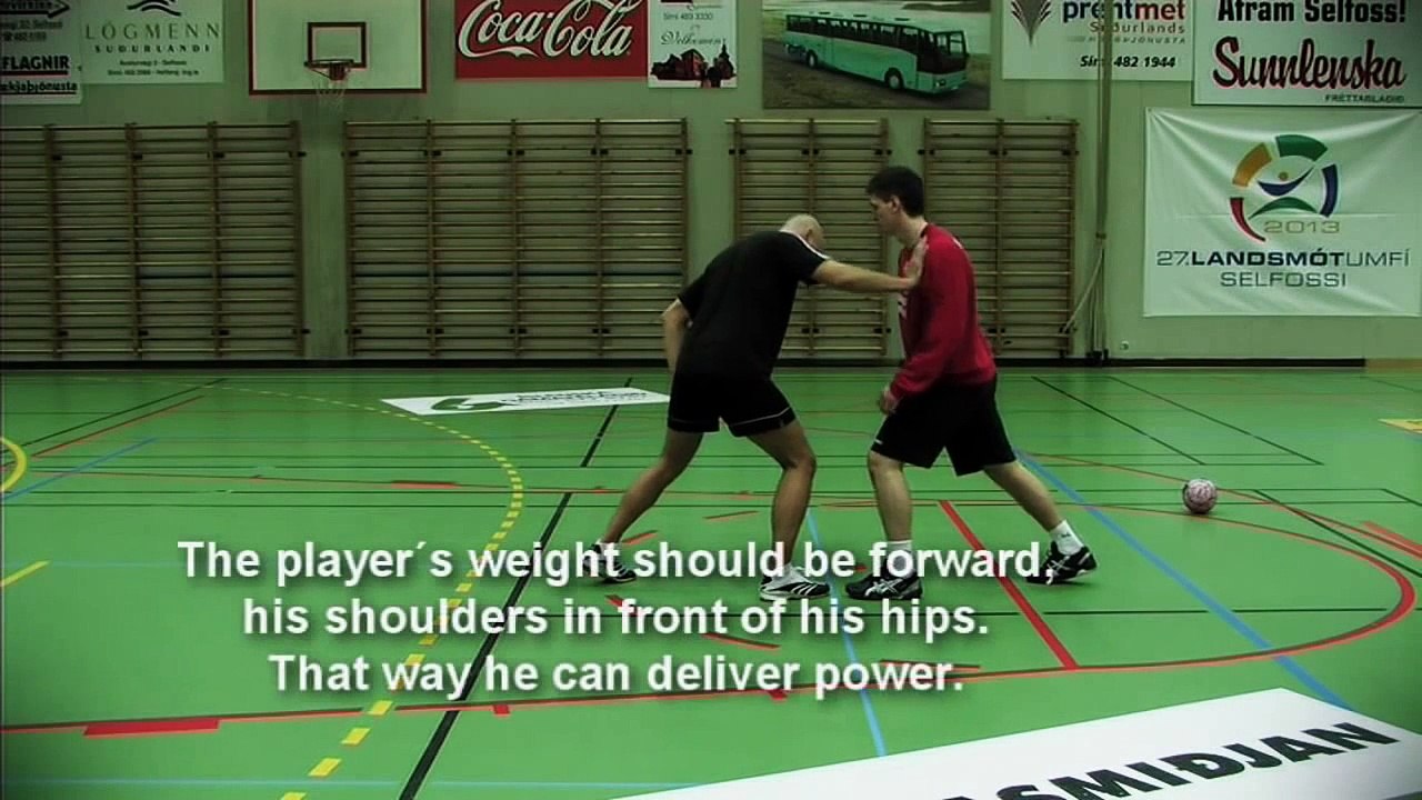 Handball Hits Pull and sprint training