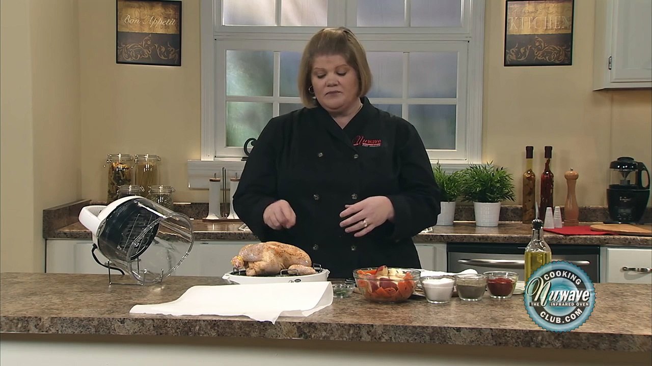 How to cook a chicken with roast vegetables in the NuWave Oven.