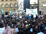 Lezione di Margherita Hack in piazza della Signoria a Firenze