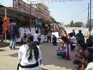 Street play on women health during pregnancy and lactation