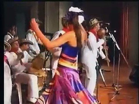DONDE CANTA LA PALOMA - LOS GAITEROS DE SAN JACINTO.