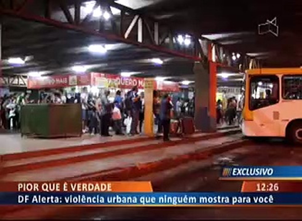 Farça desmascarada