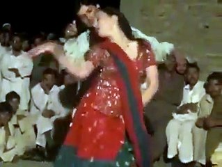 bandas dance yar must watch.... like and shear plz.....