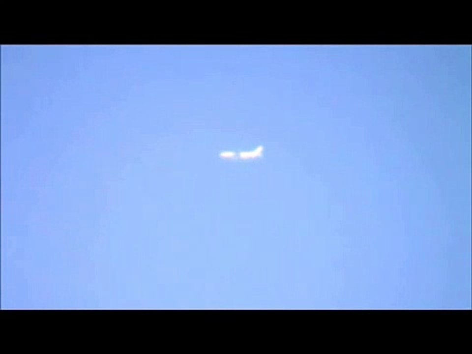 100% PROOF THAT CHEMTRAILS ARE A HOAX!!!!!!    SEE. CHEMTRAILS ARE FAKE!!!!SEE FOR YOURSELF