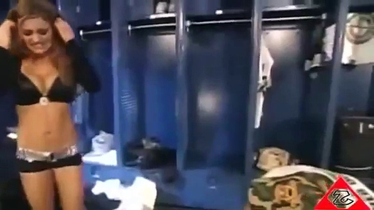John Cena Kisses Maria