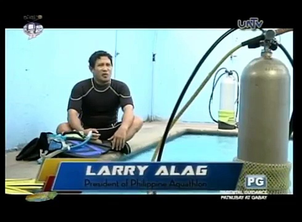 Aquathlon: underwater wrestling  is new sports craze