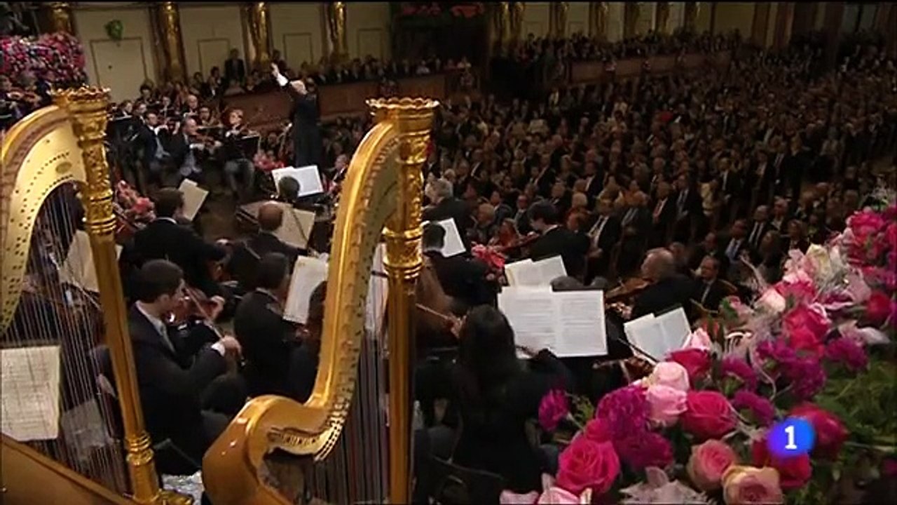 21  El Danubio Azul -- Johann Strauss --  Concierto de Año Nuevo 2014