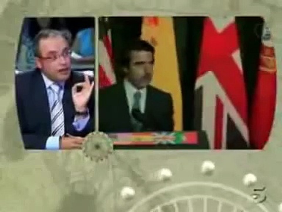 Urdaci y la foto de las Azores: "Aznar un presidente que asume sus responsabilidades, Zapatero uno que lleva 5 años mandando recaditos para que le dejen hablar 5 minutos con Bush"