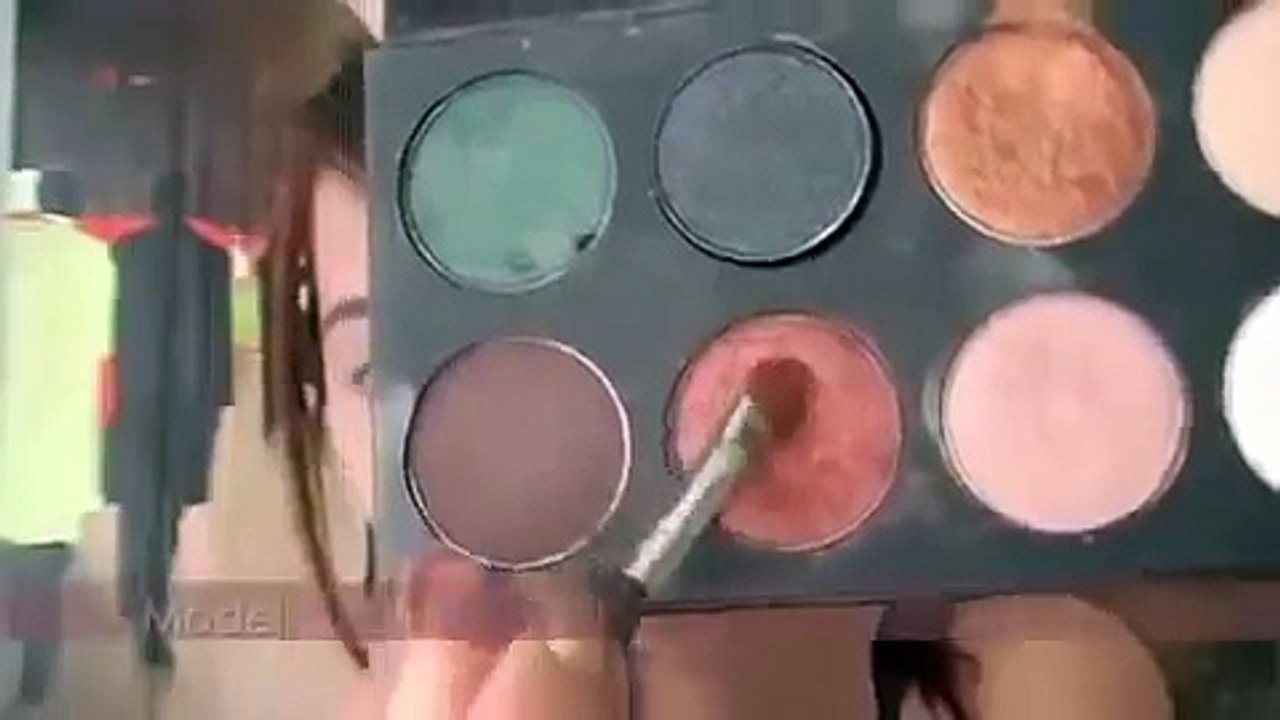 Cara sederhana memakai eye shadow