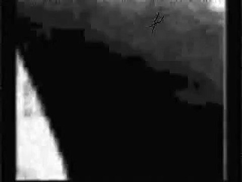 Leisurely Pedestrians, Open Topped Buses and Hansom Cabs with Trotting Horses Trailer