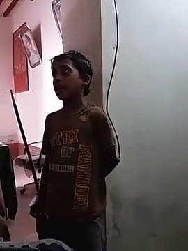 Pakistan got talent! A young boy amazingly Singing Rahat fateh ALi Khan song Zaroori tha ! - Pakistani Showbiz Buzz Industry - Latest News