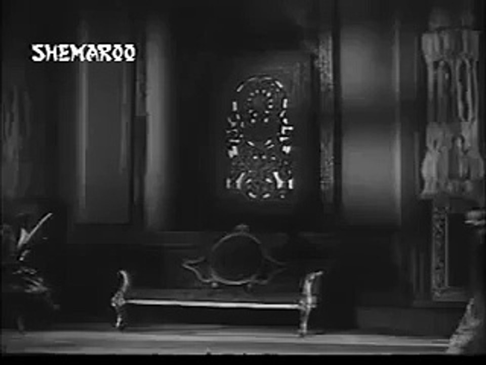 AKELI MAT JAIYO (1963) - Woh Jo Milte The Kabhi Humse Diwanon Ki Tarah | Aaj Yun Milte Hain Jaise Kabhi Pehchan Na Thi