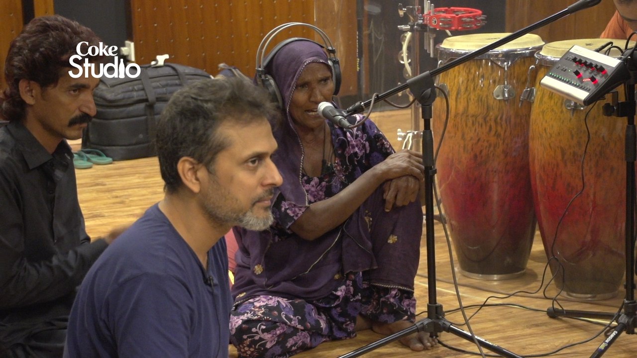 BTS, Mai Dhai & Karam Abbas, Aankharli Pharookai, Coke Studio Season 8, Episode 1