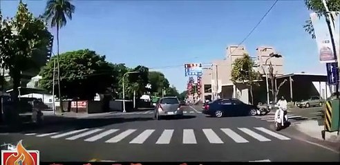 CAR CRASH COMPILATION LONG 2015