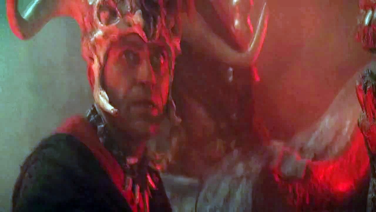 Funny scene from Indiana Jones and the Temple of Doom