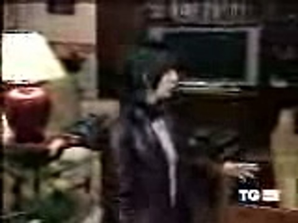 Woman kills pitbull to protect her children