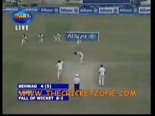 Muhammad Asif's Bowling