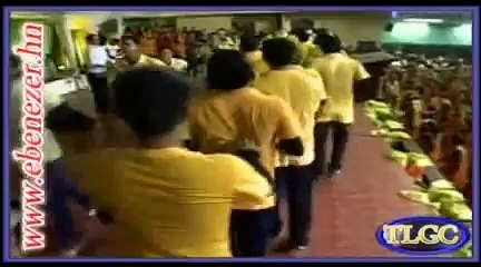 REMOLINEANDO - CUANDO PIENSO EN SU GRANDEZA - MIEL SAN MARCOS   EN EBENEZER HONDURAS