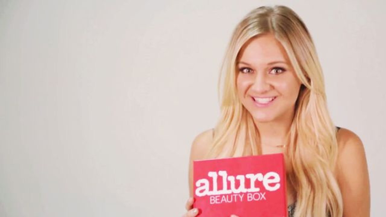 Inside the Allure Beauty Box - Inside the Allure August 2015 Beauty Box (and How to Win One Free!)