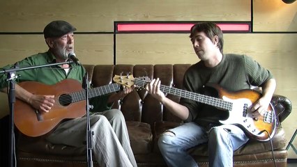 Julio Bustamante - Palabras Pequeñas