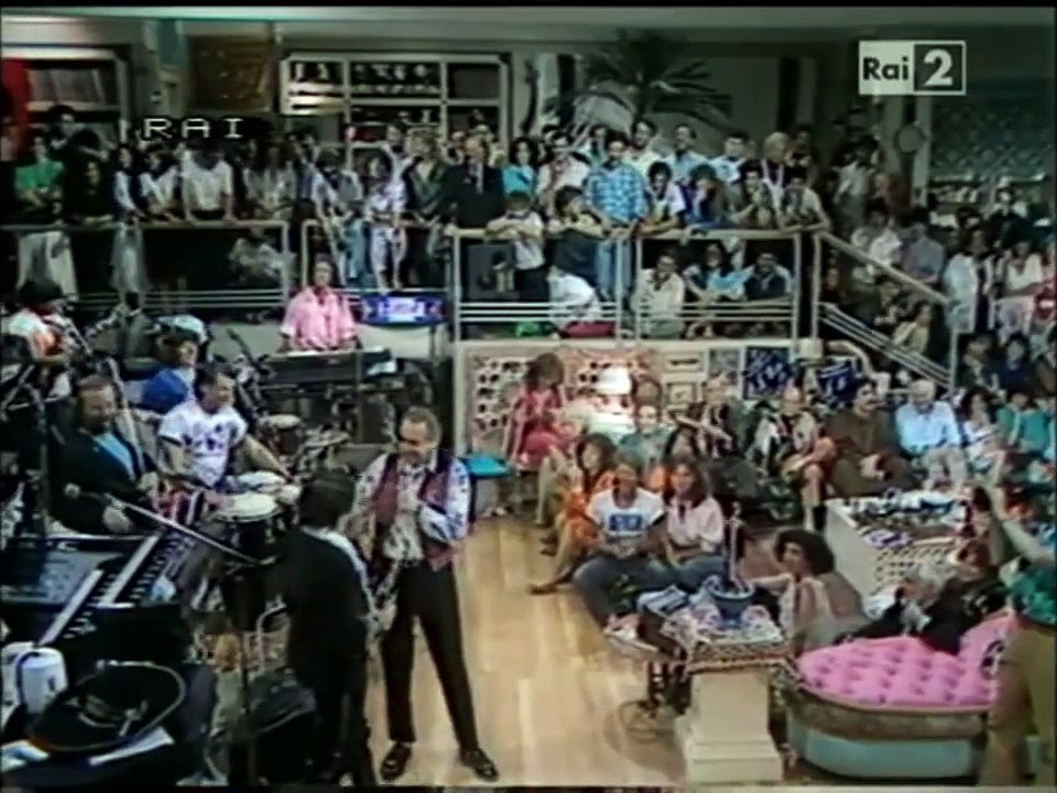 Renzo Arbore & Giorgio Bracardi  -  Que viva Mexico! (quelli della notte)