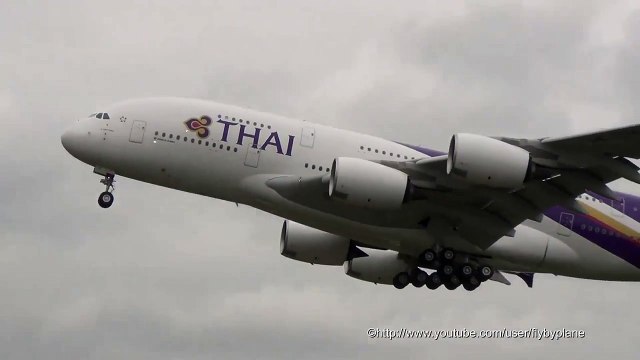 Thai Airways Airbus A380 #1 HS-TUA First Flight Full Color Hamburg Airport - 01.09.2012
