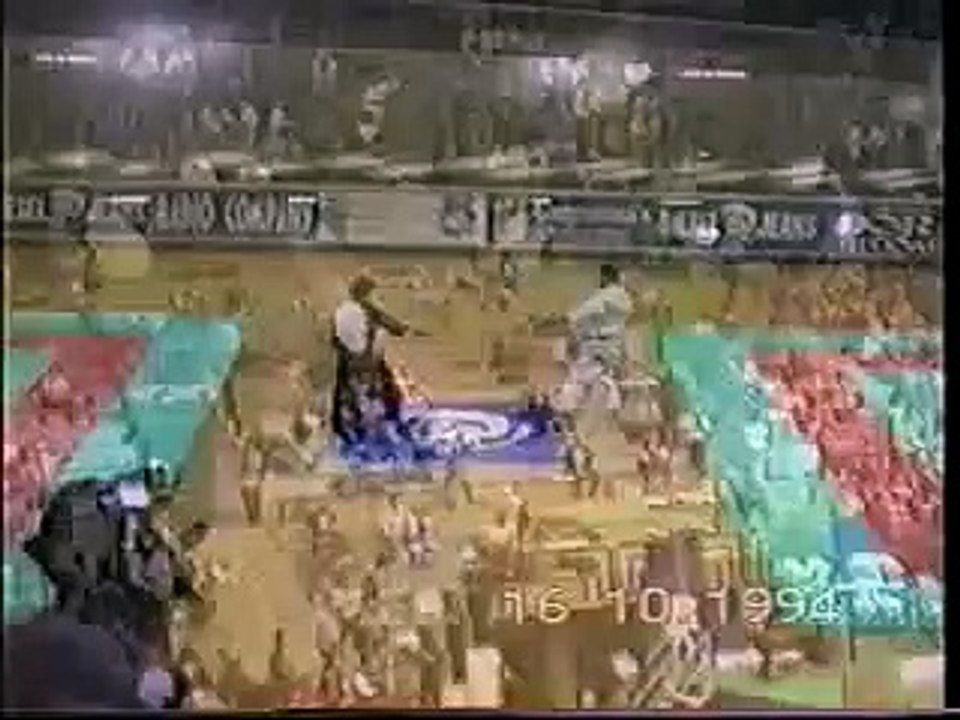 sensei Yoshizo Machida and sensei Luiz Tasuke Watanabe - VII World Championship ITKF - 1994.avi