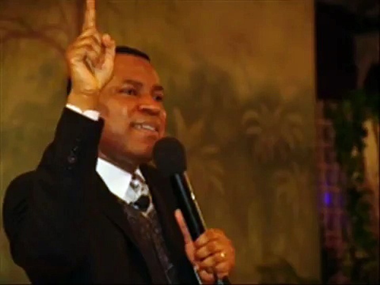 prayer for you by pastor chris Oyakhilome 1