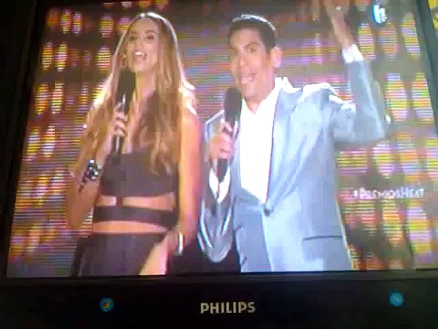 ⁣Oscarcito-Premios Heat Latin Music Awards