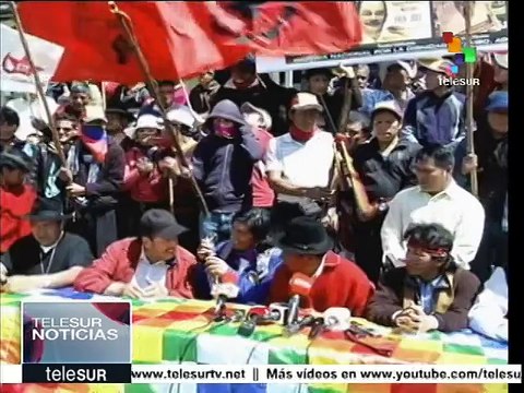 No a los golpistas , demandan grupos ciudadanos en Ecuador
