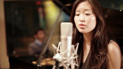 "Dancing On My Own" by Robyn Acoustic Cover - Yaevin