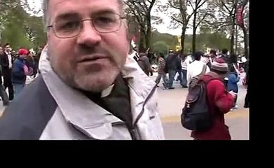 March for immigrants' rights in Chicago: May 2006