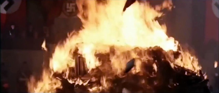 Indiana Jones and the Last Crusade - Berlin March and meet Hitler