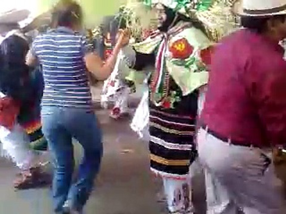 Carnaval de Huejotzingo 2010 Batallon de Indios del Primer Barrio