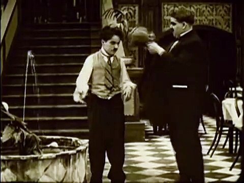 찰리 채플린 1915. 밤샘 (단편) A Night Out.1915.SBC.avi