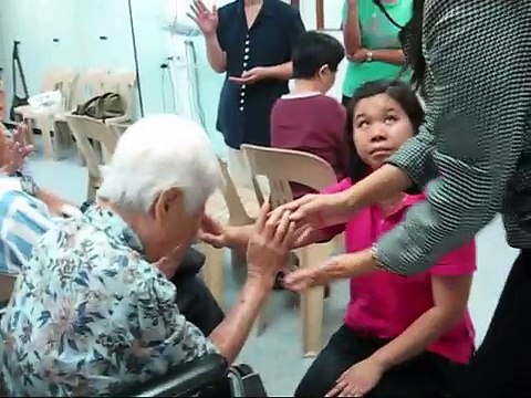 Elaine Eleazar Ministries -A miracle! Healed in Jesus name!