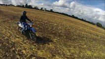 [HD GoPro, Dji Phantom Quadrocopter] Yamaha DT 125 Motorrad aus einer anderen Perspektive